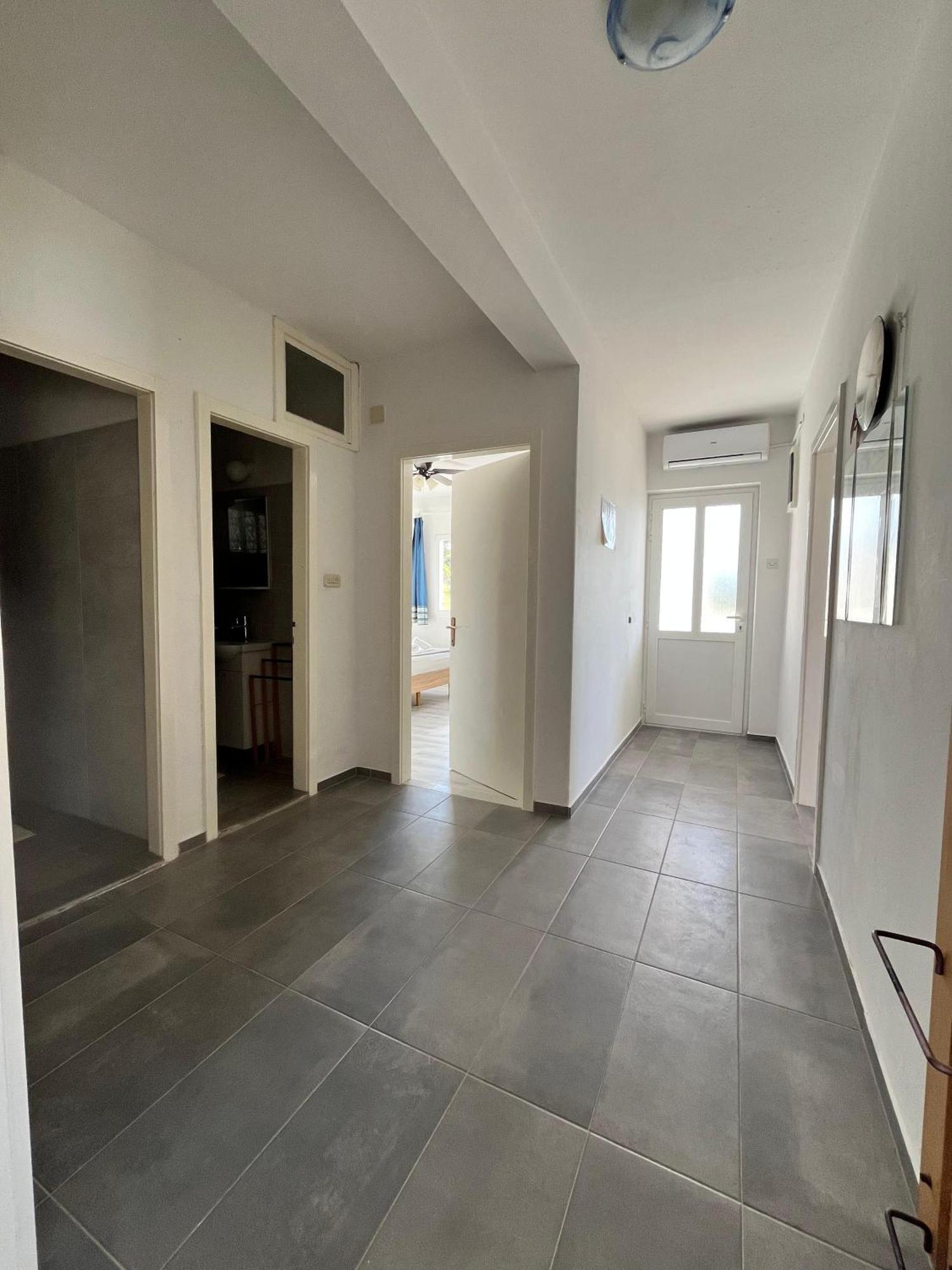 Apartments Peronja Jelsa Seafront Экстерьер фото