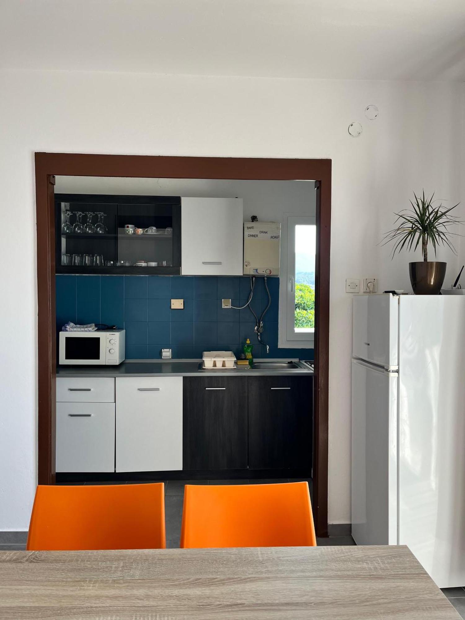 Apartments Peronja Jelsa Seafront Экстерьер фото